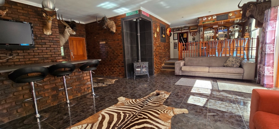 4 Bedroom Property for Sale in Doringkruin North West